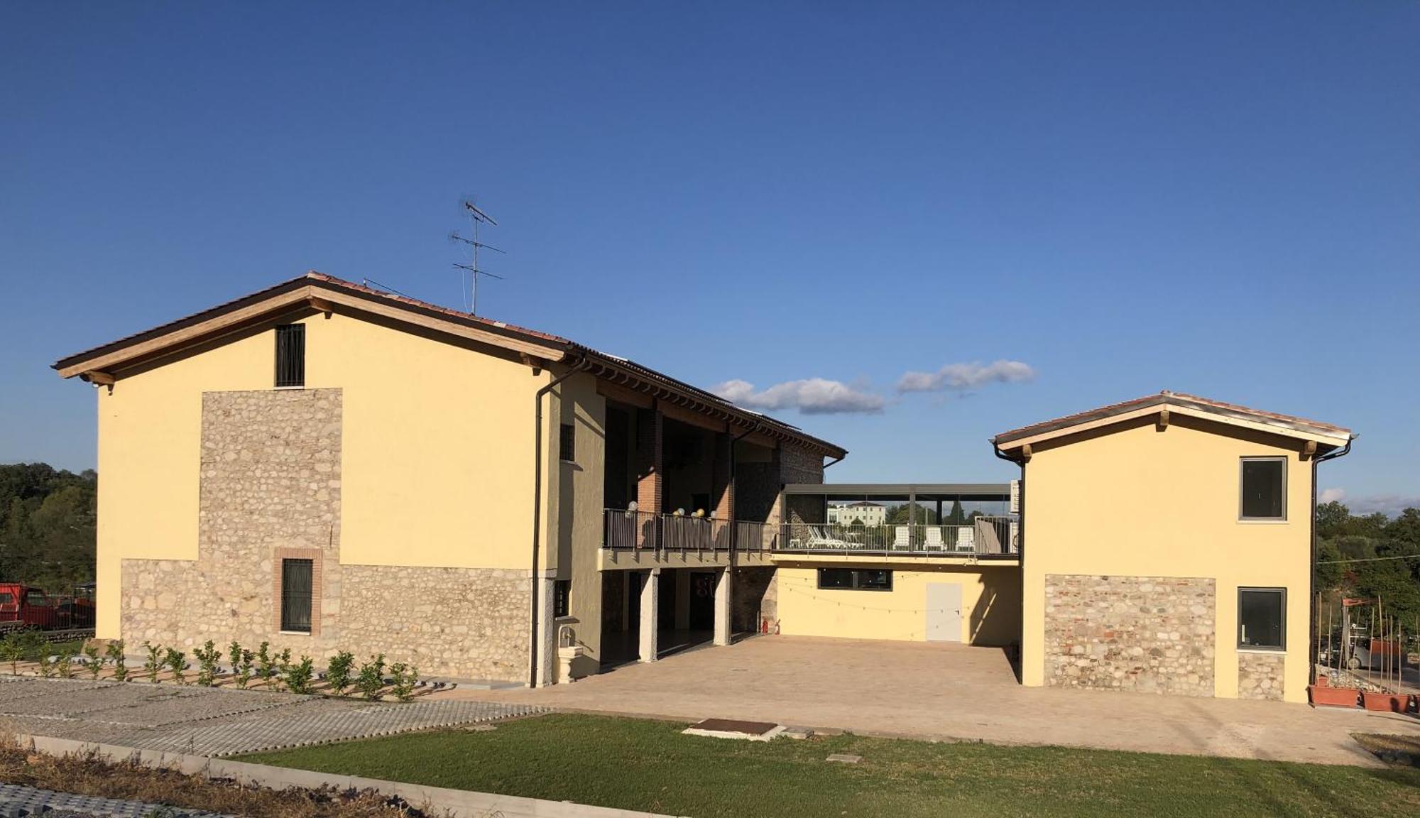 Agriturismo Al Mancino โลนาโต ภายนอก รูปภาพ